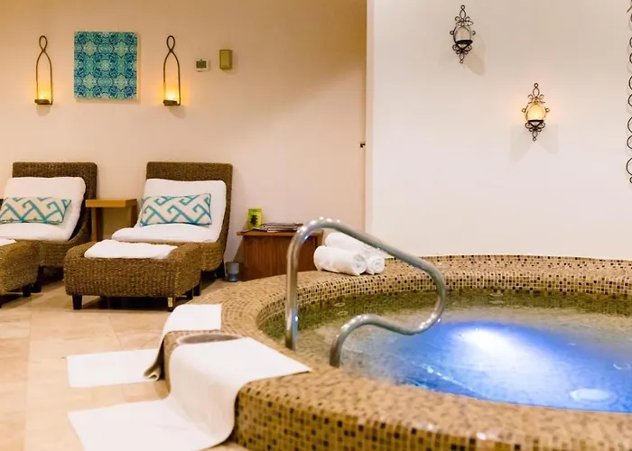 2 Bedroom Executive Suite. In The Heart Of Cabo! * Cabo San Lucas
