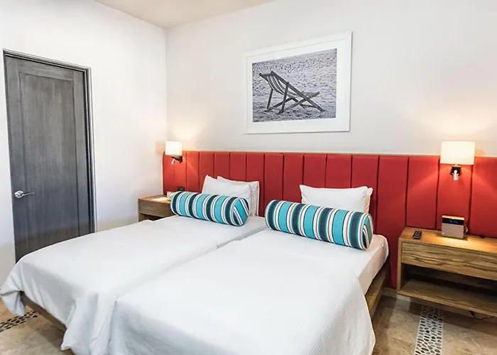 2 Bedroom Executive Suite. In The Heart Of Cabo! * Cabo San Lucas