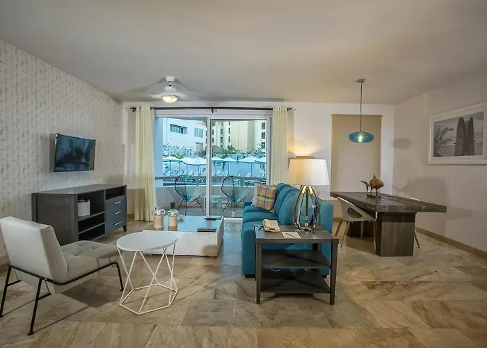 Guest house 2 Bedroom Executive Suite. In The Heart Of Cabo! Cabo San Lucas
