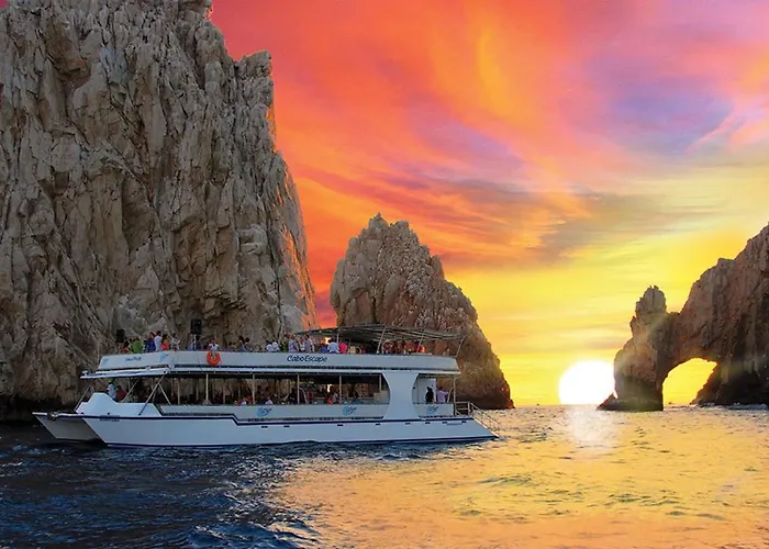 2 Bedroom Executive Suite. In The Heart Of Cabo! Guest house *